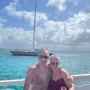 Meet your Posher, Diana